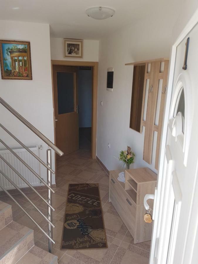 Apartmani Luca 파자나 외부 사진